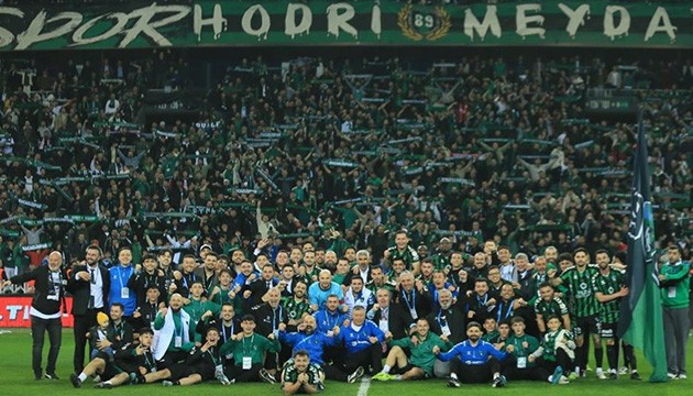 Amatörden Süper Lig'e: Kocaelispor mutlu sona çok yakın!