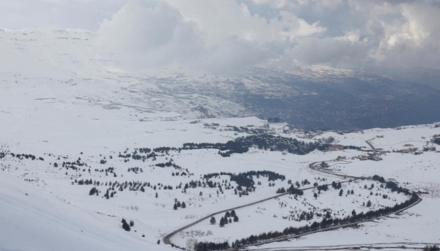 Lübnan'da kar sebebiyle mahsur kalan 130 kişiye ulaşıldı