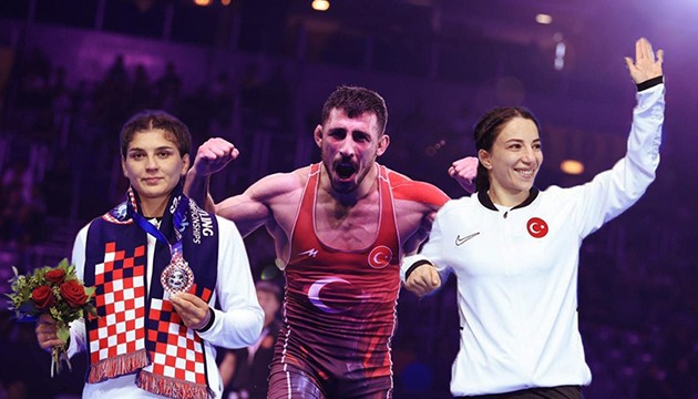 Milli güreşçilerden 3 madalya