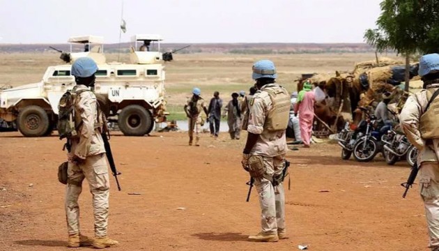 Mali'de askeri üsse saldırı: 1 ölü