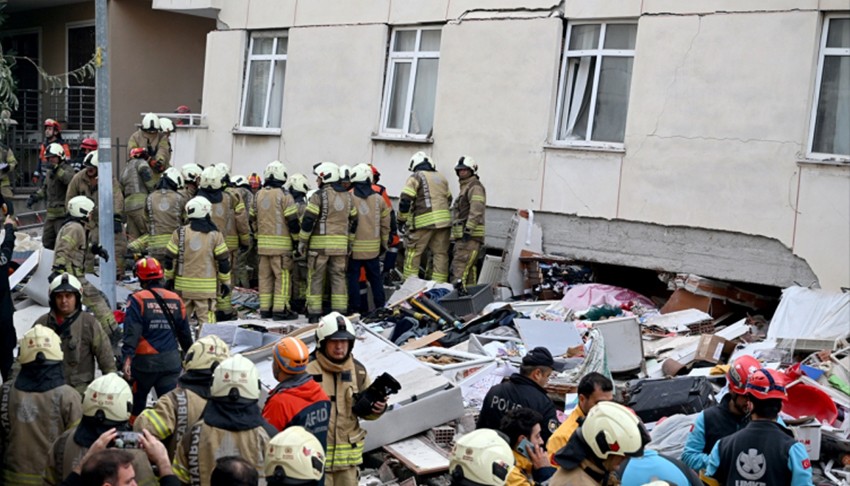 Maltepe'de çöken bina soruşturmasında gözaltı kararı!