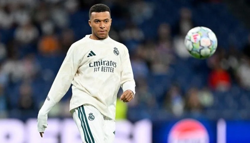 Mbappe Çin'den özür diledi