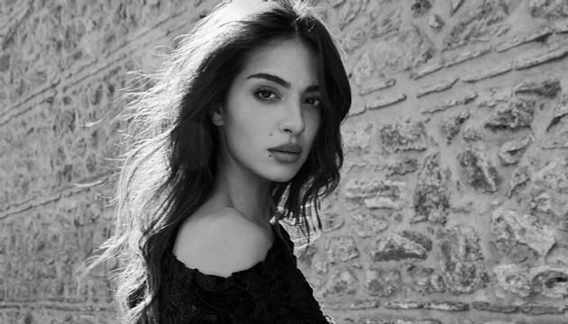 Melisa Aslı Pamuk Cannes'da göz kamaştırdı!