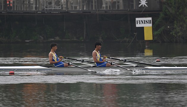 Meriç'te kürek yarışı heyecanı