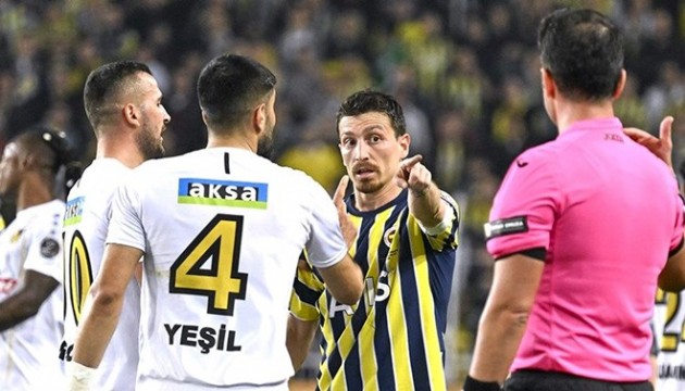 Fenerbahçe'nin Mert Hakan Yandaş kısmetsizliği...