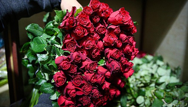 Çiçekçilerde Kadınlar Günü heyecanı