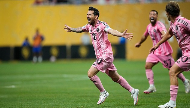 Messi'li Miami, Porto'yu yendi