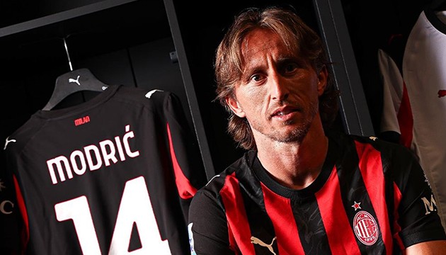 Modric resmen Milan'da