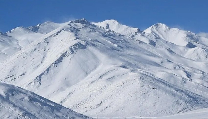 Nepal'de can kaybı arttı