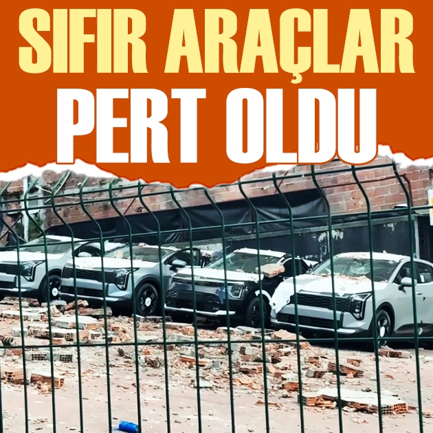 Sıfır otomobillerin üzerine duvar çöktü: Çok sayıda araç çöp oldu