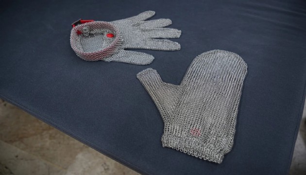 Kurban Bayramı öncesi çelik eldivenli önlem