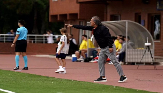 Galatasaray hocasına veda etti