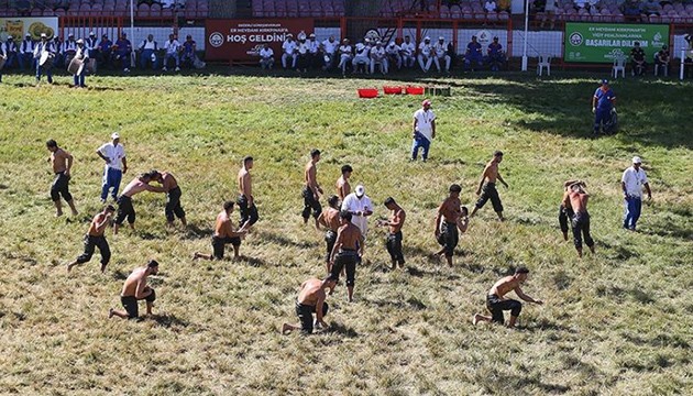 Kırkpınar'da son gün mücadeleleri başladı