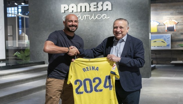 Pepe Reina emekli olmayacak! Sözleşmesini uzattılar