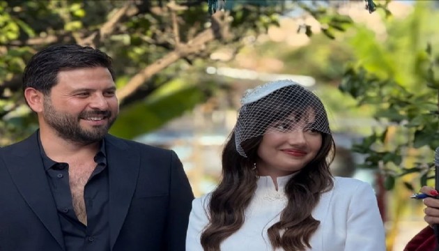 Oyuncu Sevda Erginci evlendi