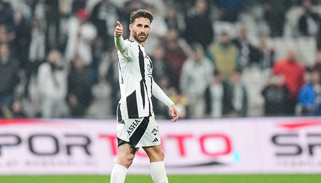 Beşiktaş'ta sezonun istikrarlı ismi: Rafa Silva