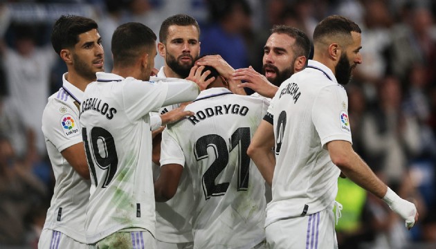 Real Madrid son nefeste... Vallecano'yu 2-1'le geçti