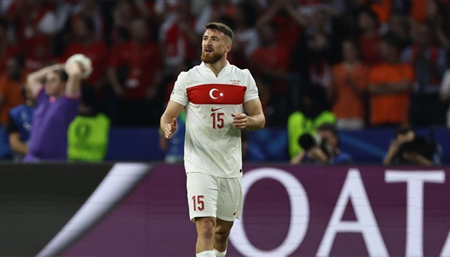 Milli futbolcu kadrodan çıkarıldı