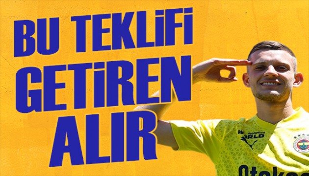 Teklifi getiren Szymanski'yi alır