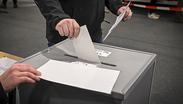 Almanya'da 19 Türk milletvekili seçildi