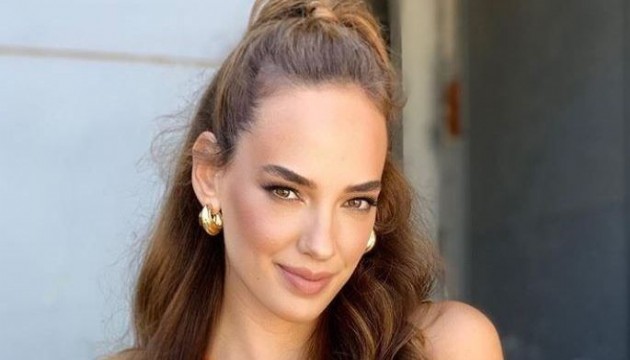 Seda Bakan'dan set kareleri