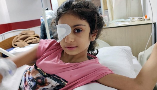 Gözlük camı gözüne battı, aile doktordan şikayetçi oldu