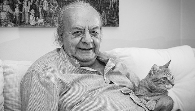 Oyuncu Sezai Altekin'den acı haber