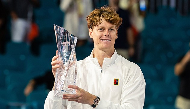 Sinner Miami'de şampiyon oldu