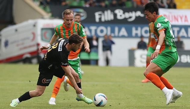 Alanya'da kazanan çıkmadı