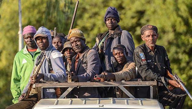 Binlerce terörist teslim oldu