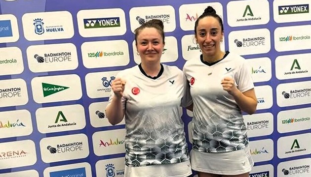 Milli sporculardan tarihi başarı