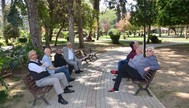 Adana 33 dereceyi gördü