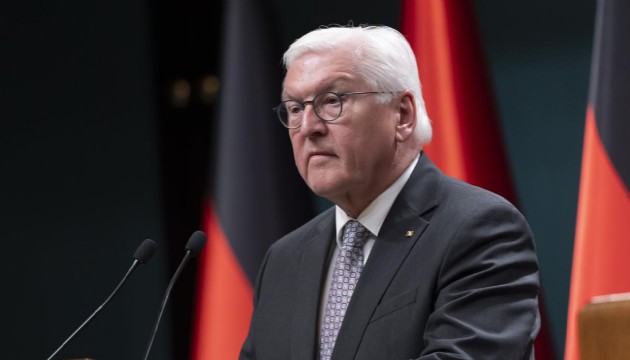 Almanya Cumhurbaşkanı Steinmeier'den Trump'a eleştiri