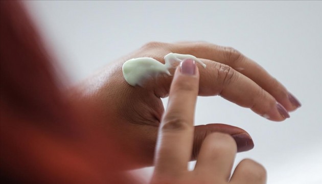 Uzmanından sahte kremlere karşı uyarı: Deri hastalıklarını tetikleyebilir