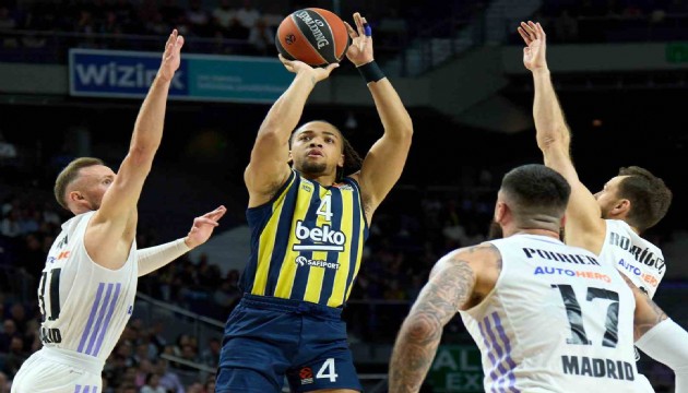 Fenerbahçe Beko, EuroLeague'de 13. yenilgisini aldı