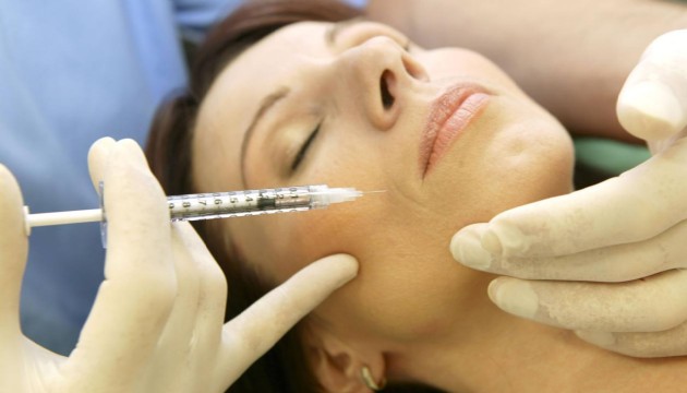 Uzmanlardan uyarı: Yüz dolgusunda doku kaybı ve körlük riski artıyor