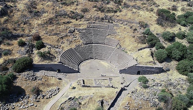 2 bin 200 yıllık tiyatro restore edilecek