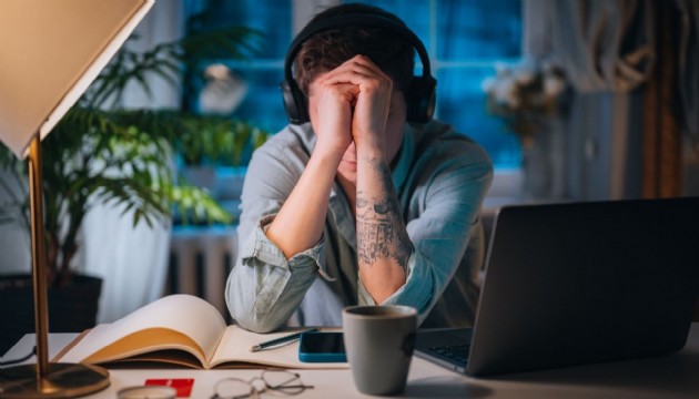 Çağımızın yeni hastalığı: Tükenmişlik sendromuyla baş etmenin yolları