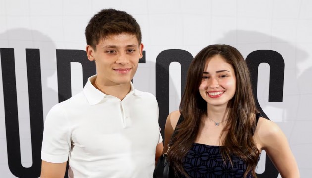 Arda Güler ve sevgilisi Duru Nayman'ın tatil keyfi!