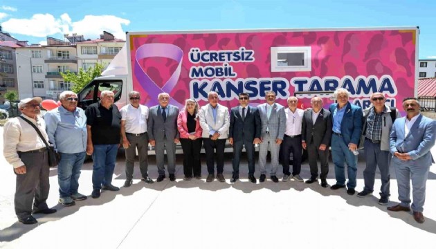 Mobil kanser tarama aracı büyük ilgi gördü