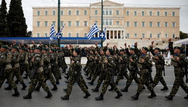Türkiye'ye küfreden askerlere ceza