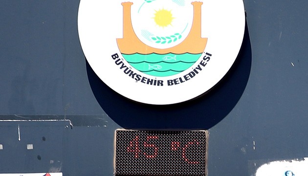 Şanlıurfa'da termometreler 45 dereceyi gösterdi