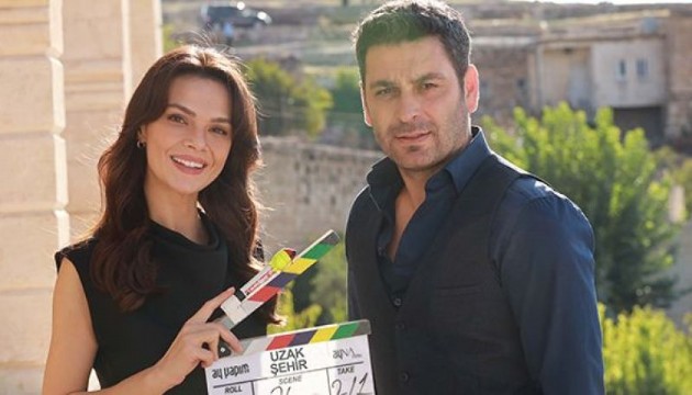 Uzak Şehir'de bir ayrılık daha!