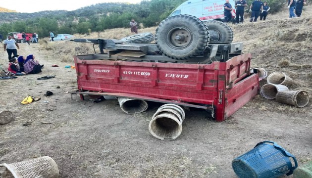 Balıkesir'de traktör faciası