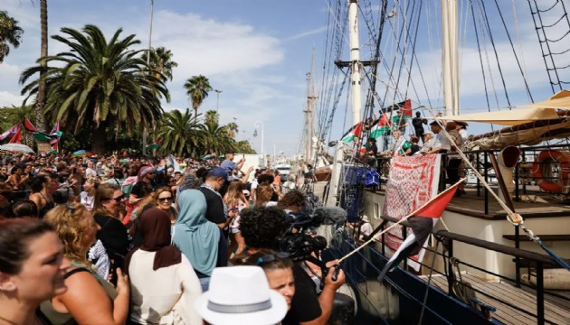 Küresel Sumud Filosu yola çıktı