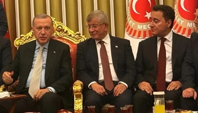 Davutoğlu'ndan dikkat çeken Erdoğan yanıtı: 