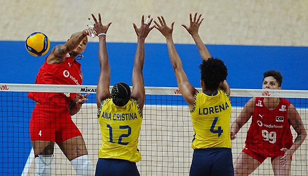 Sultanlar Brezilya'ya yenildi