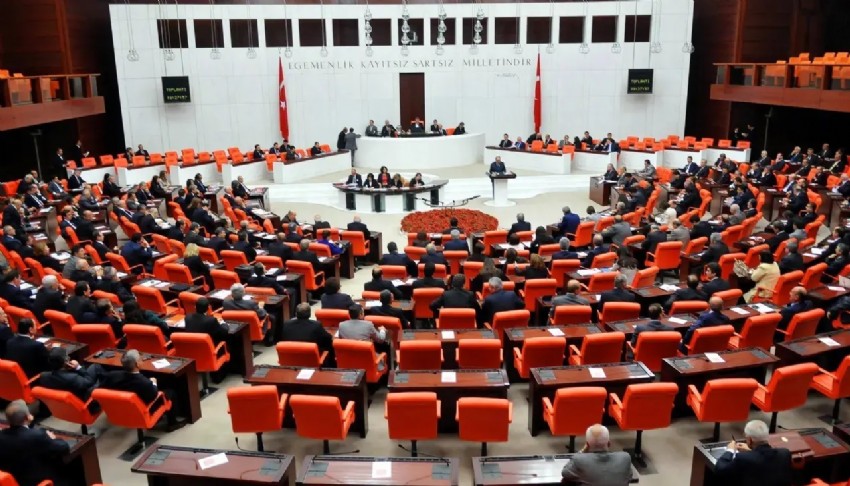 TBMM'de mesai tamamlandı! 1 Ekim'e kadar tatil