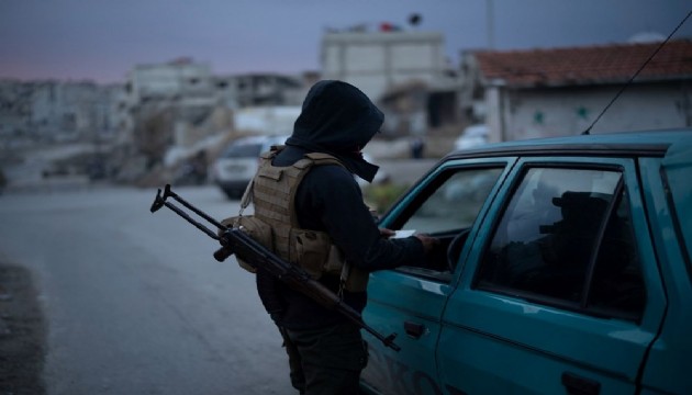 Esad'ın muhbiri sokak ortasında infaz edildi