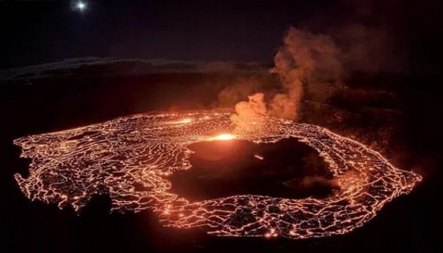 Hawaii'deki Kilauea yanardağında patlama!